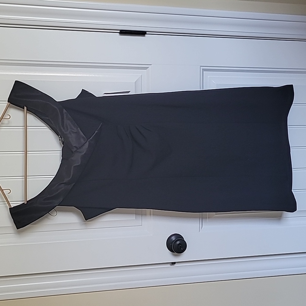 SLNY Little Black Dress